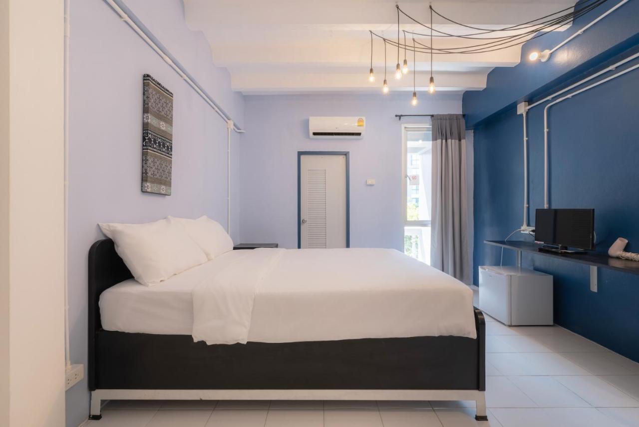 Bedgasm Hotel X Cafe Nimman Chiang Mai Esterno foto
