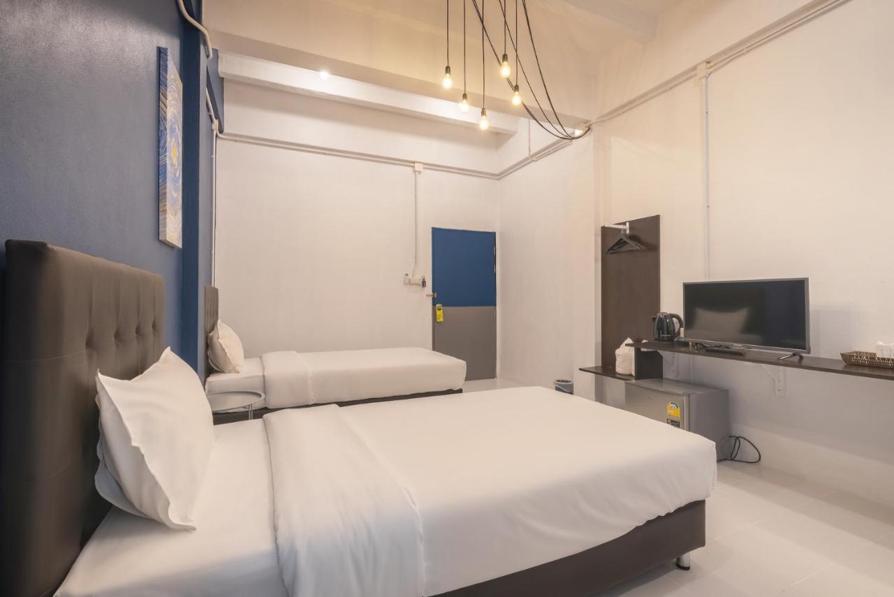 Bedgasm Hotel X Cafe Nimman Chiang Mai Esterno foto