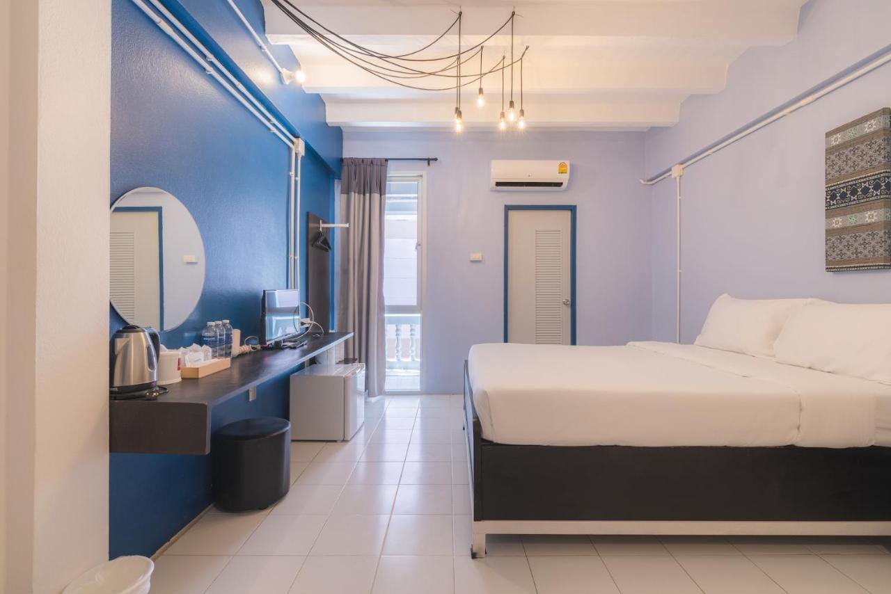 Bedgasm Hotel X Cafe Nimman Chiang Mai Esterno foto
