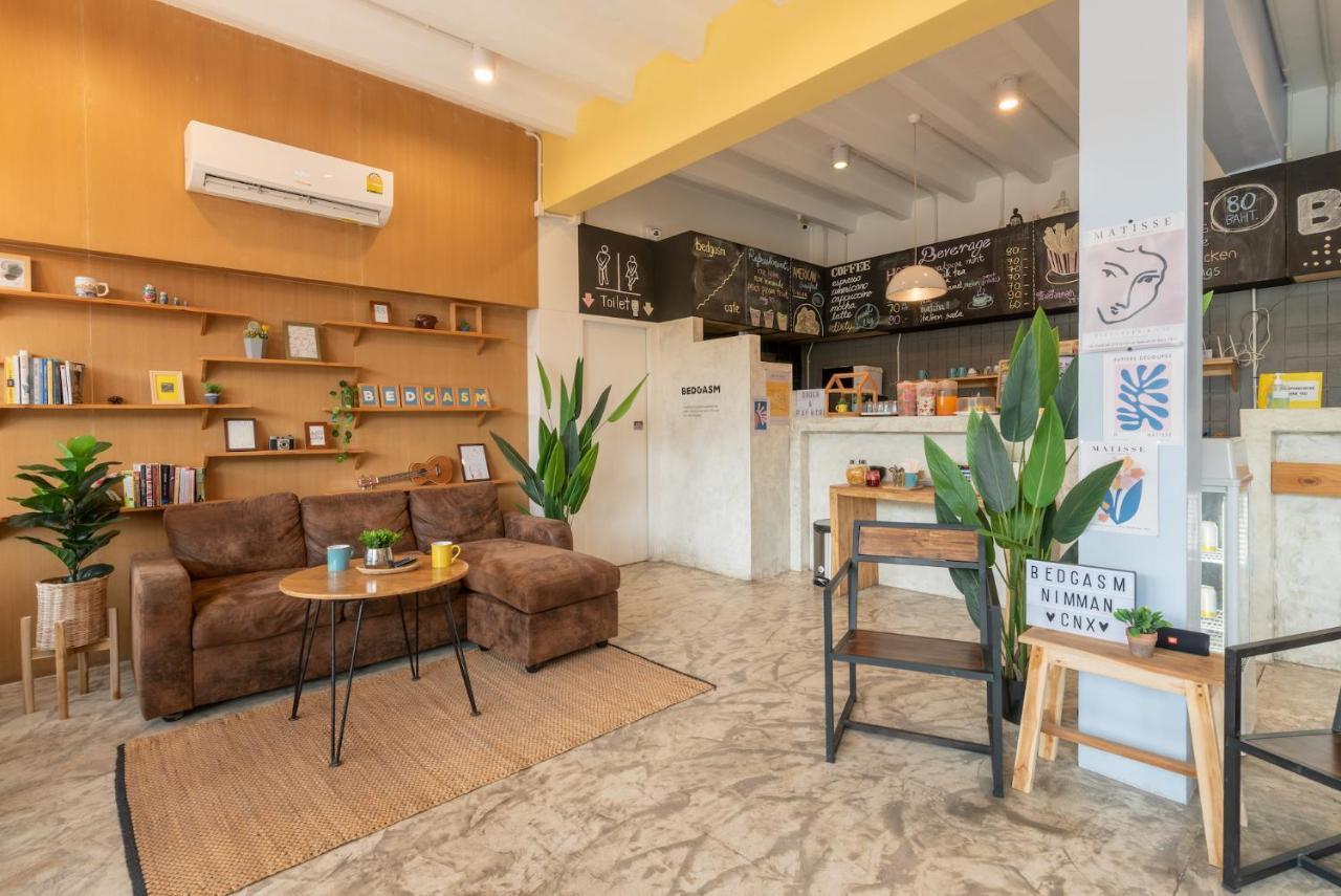 Bedgasm Hotel X Cafe Nimman Chiang Mai Esterno foto