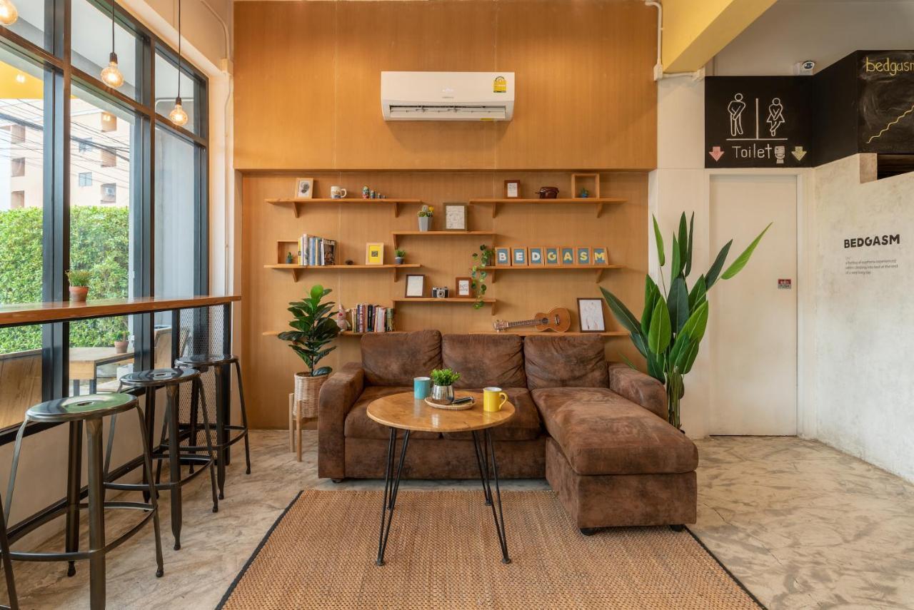 Bedgasm Hotel X Cafe Nimman Chiang Mai Esterno foto